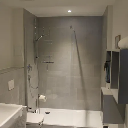 Hochwertige In Mit Terrasse Apartment Wismar