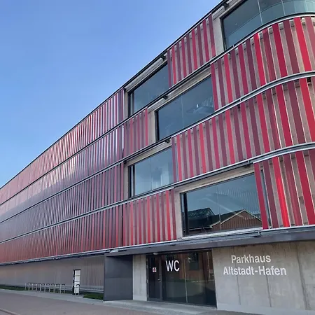 Hochwertige In Mit Terrasse Wismar